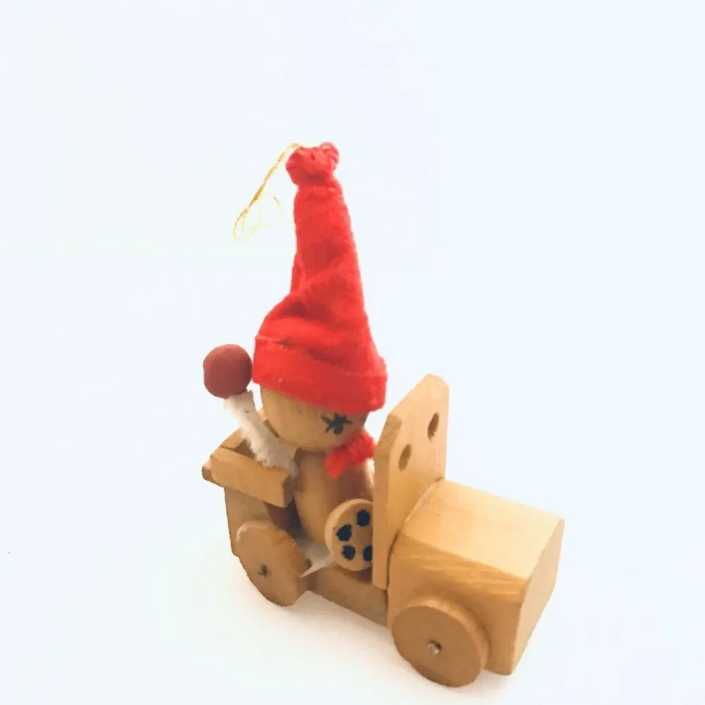 #2865 Child toys Christmas Ornaments  4 X 2.5